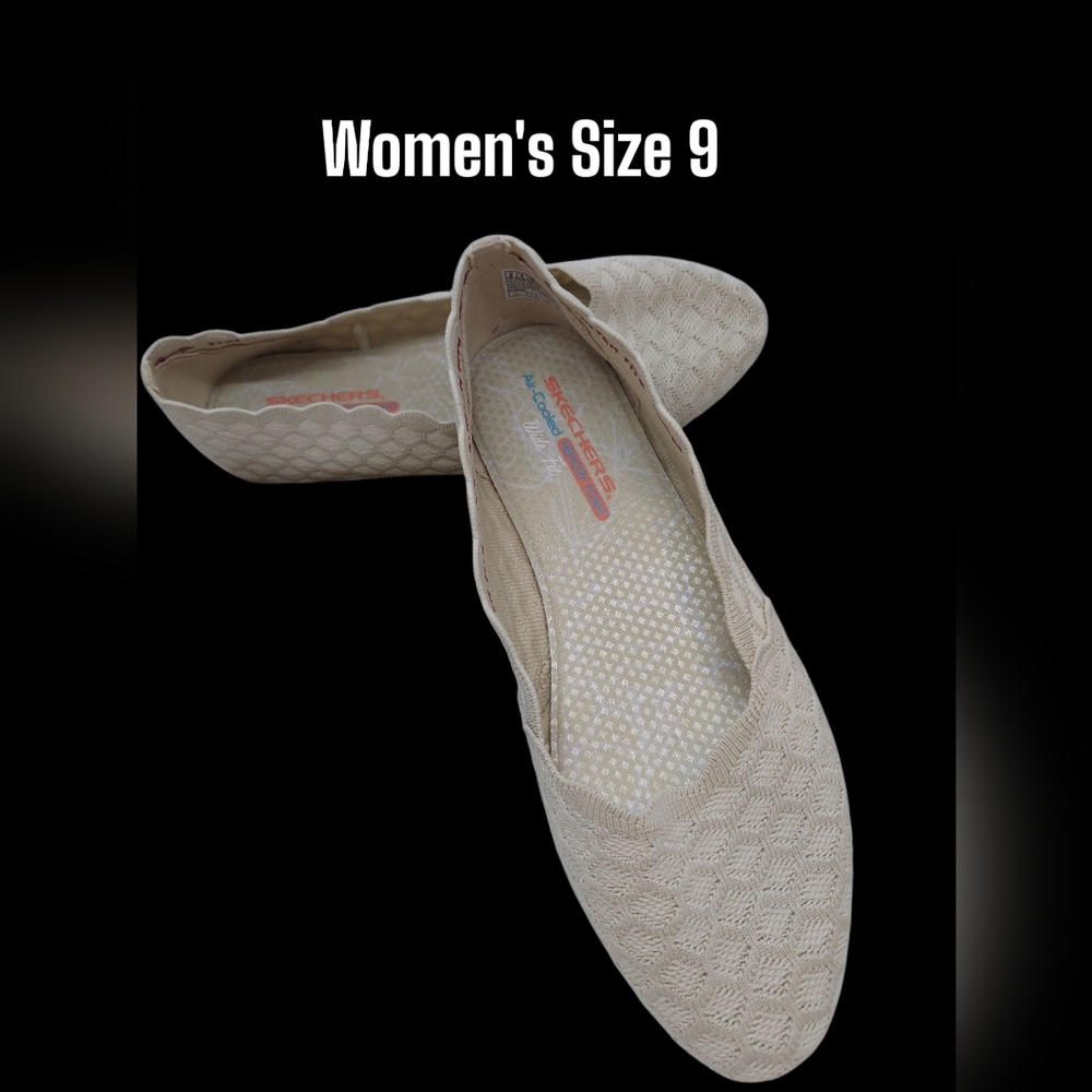 Skechers Cleo Honeycomb Ballet Flats Natural Women's Size 9 Wide Fit